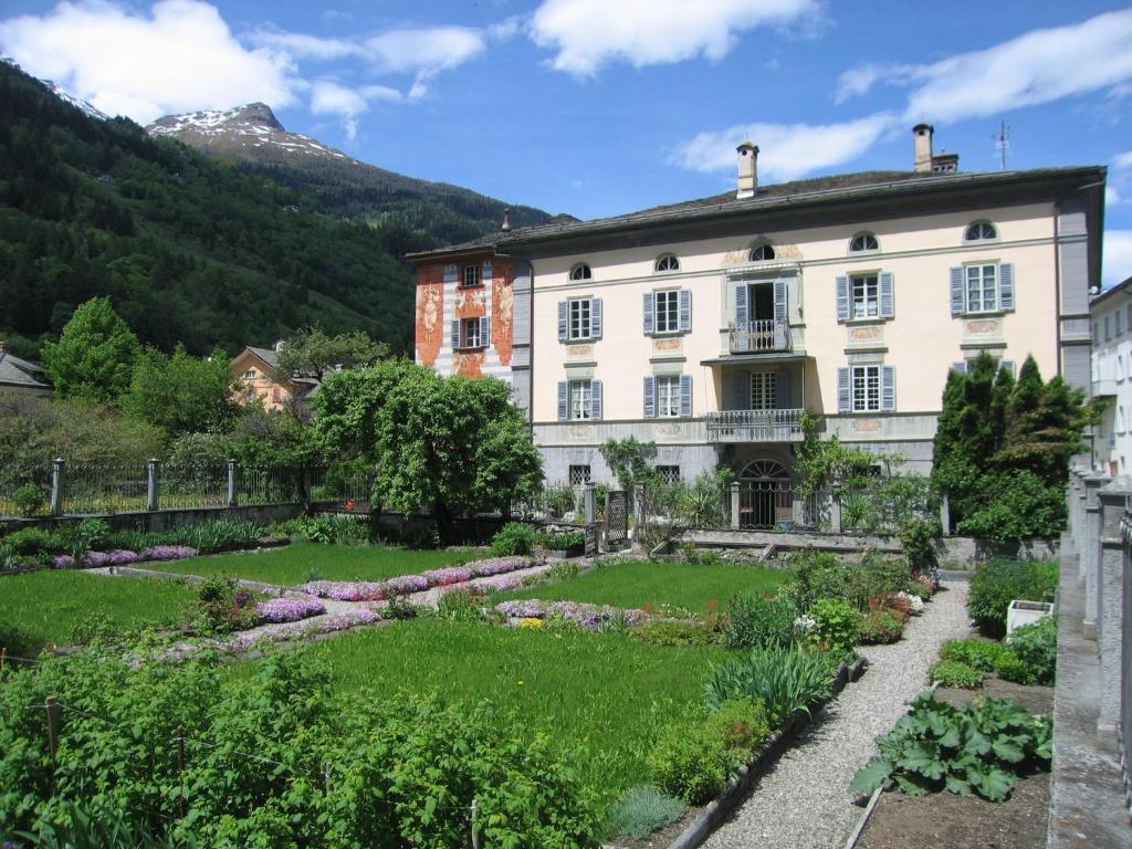 Inn Croce Bianca
